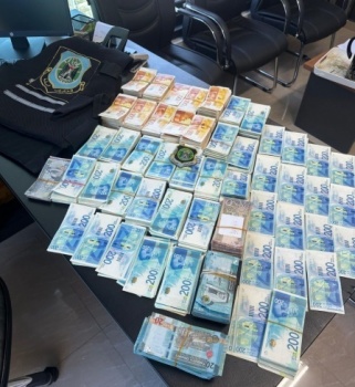 جهاز المخابرات الفلسطينية يحبط صفقة تسريب أرض للاحتلال في قرية صفا  غرب رام الله وضبط 800 ألف شيقل