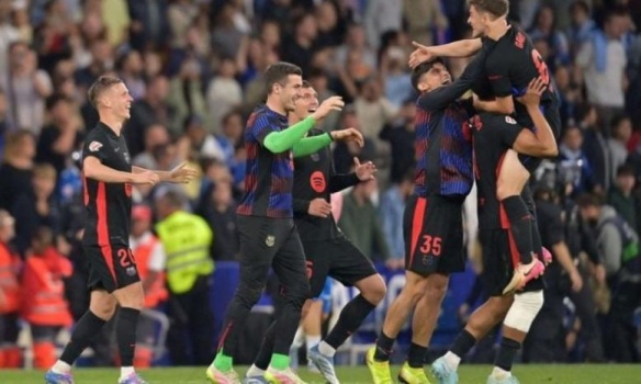 برشلونة يحسم لقب الدوري الإسباني للمرة 28 في تاريخه