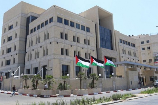 سلطة النقد: أزمة تراكم عملة الشيكل في المصارف وصلت إلى مستويات تهدد استمرار تمويل التجارة مع "الجانب الإسرائيلي" عبر القنوات المصرفية