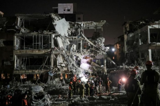 مصادر عبرية: "إسرائيل" تسعى لإسقاط النظام الإيراني خلال ولاية ترامب