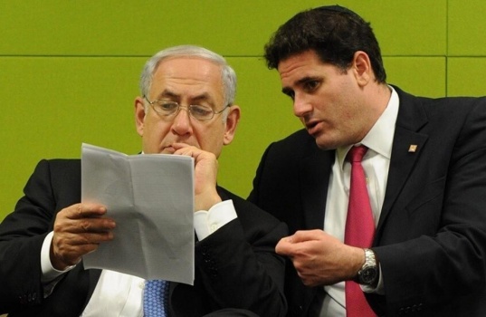 "صندوق أسرار نتنياهو".. استقالة وزير الشؤون الاستراتيجية الإسرائيلي رون ديرمر
