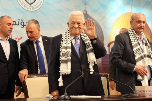 الرئيس لشباب فلسطين: انتم رهان المستقل الرابح&hellip; قضيتنا تمر بمنعطف خطير