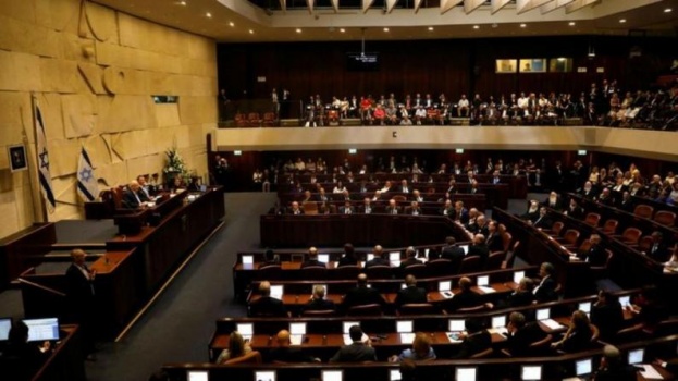 ميزانية 2026 تعبر القراءة الأولى&hellip; ائتلاف نتنياهو يتنفس مؤقتًا والكنيست مهدّد بالحل إذا تفجّرت عقدة التجنيد
