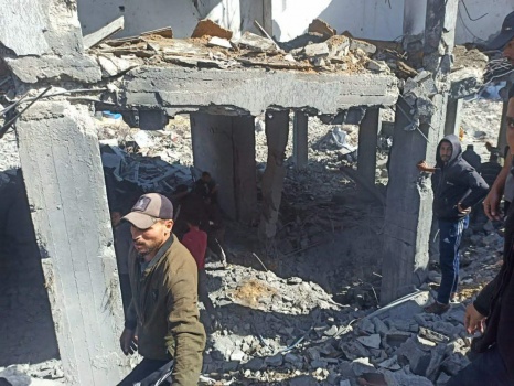 مجزرة جديدة...15 شهيدًا بقصف الاحتلال مركز شرطة في غزة