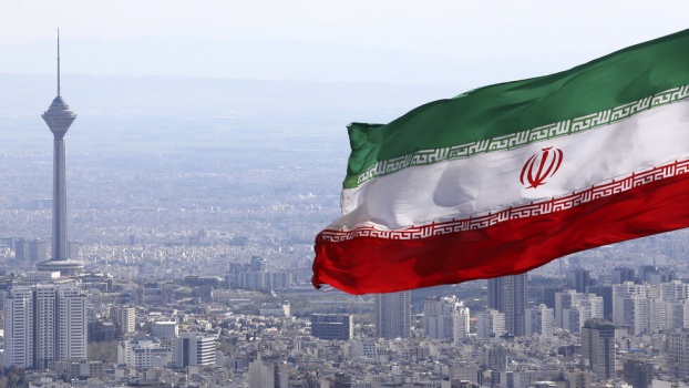 إيران: سندافع عن سيادتنا مهما كلف الأمر