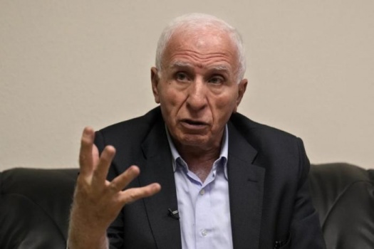 عزام الأحمد: حماس ليست تنظيما إرهابيا ونرفض نزع سلاحها