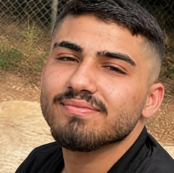 مقتل شاب طعنا في القدس