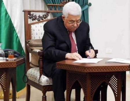 الرئيس عباس يصدر مرسوما بتحديد يوم 28 تشرين ثاني المقبل موعدا لإجراء الانتخابات التشريعية
