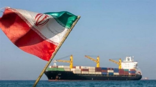 24 مليار دولار وانسحاب إسرائيلي.. شروط إيران لإعادة فتح مضيق هرمز