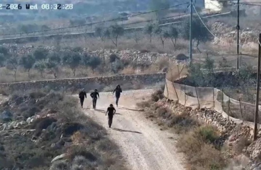 جيش الاحتلال يلغي أمر إخلاء قرية قصرة وسط عنف مستوطنين