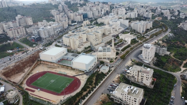 جامعة النجاح الوطنية تتربع على قمة التميز البحثي الفلسطيني لعام 2026 وتستحوذ على أكثر من 40% من علماء فلسطين المدرجين ضمن أفضل 2% عالمياً
