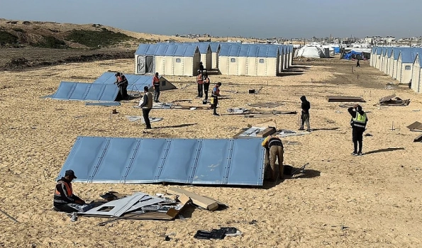تقرير: الشاباك يصادق على 3 آلاف عامل من غزة لبناء "رفح الخضراء"