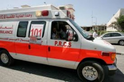 مسلحون يعتدون على مواطن ويصيبونه بجراح خطيرة