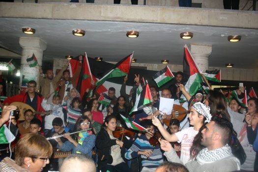 بالصور..جنين تغني 'موطني' رفضا للعدوان الإسرائيلي على شعبنا