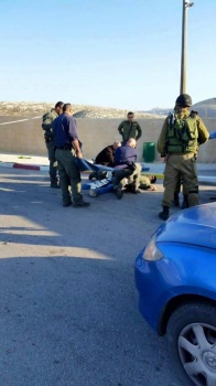 مقتل جندي وإصابة آخر بجروح خطرة في عملية طعن غرب رام الله