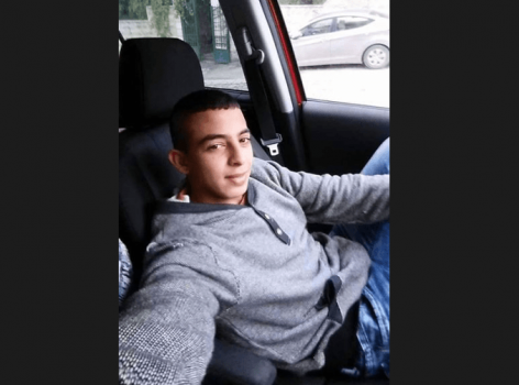 الطفل خليل.. رحلة العودة من المدرسة ثمنها عينه!