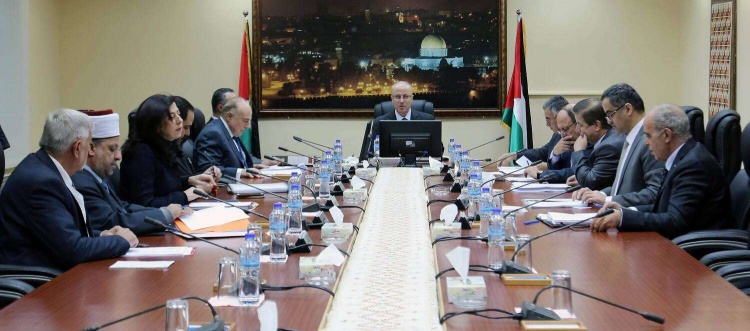 مجلس الوزراء: شعبنا العظيم مصمم على مواجهة غرور وغطرسة الاحتلال ومخططاته العنصرية
