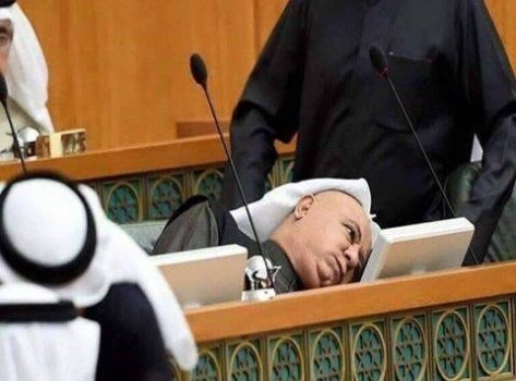بالفيديو.. وفاة النائب الكويتي نبيل الفضل أثناء جلسة لمجلس الأمة