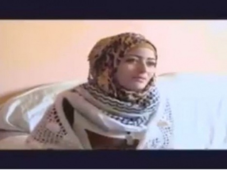 بالفيديو... شابة فلسطينية تتزوج عبر السكايب