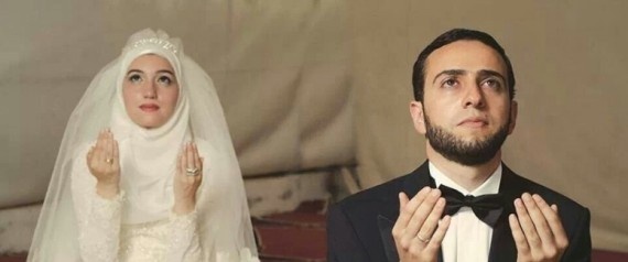 هدايا ودروس مجانية للمقبلين على الزواج.. في غزة