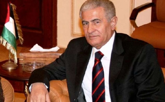الرئاسة: عباس زكي لا يمثل إلا نفسه