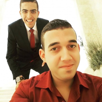 المنية سبقت حلم التخرج والشهادة ستبقى ذكرى مؤلمة في ذكرى اصدقائه