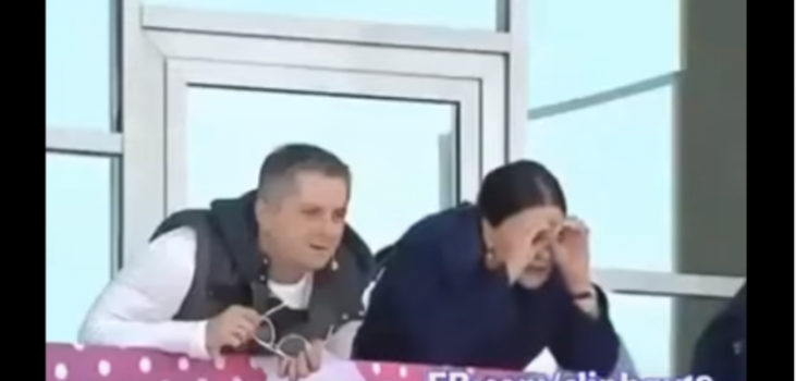 فيديو :  ممنوع المشاهدة للرجال &hellip;. للبنات فقط !