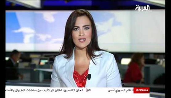 بالفيديو ... مذيعة العربية تختنق على الهواء !