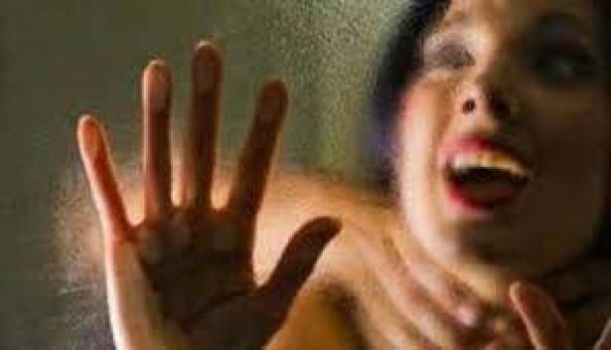 في مصر.. قتلت زوجة عم زوجها لاختلافهما على دفع اشتراك الانترنت!