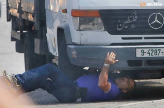 بعد ضغوط من عائلة القتيل ... توجيه تهمة القتل العمد لفلسطيني