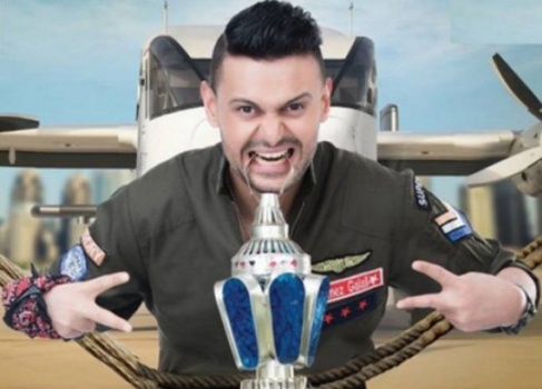 صورة| من فضح رامز جلال وكشف خدع برنامجه الرمضاني؟