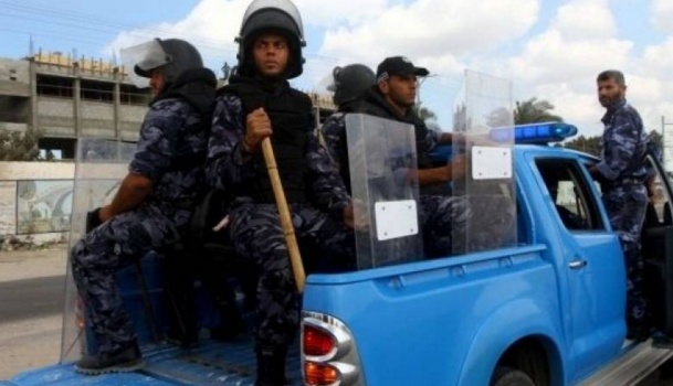 غزة: اعتقال عريس في يوم زفافه بعد إطلاق نار في موكب فرحه