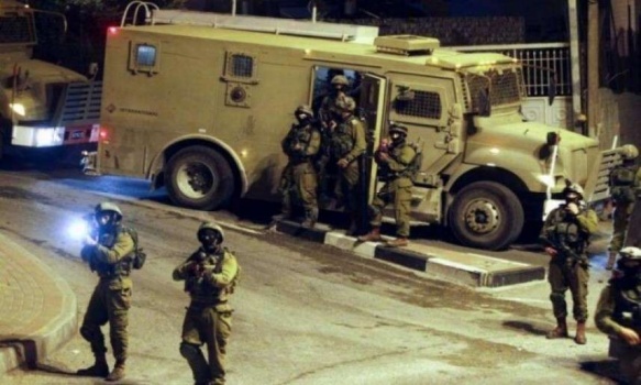 اخطار عائلة مقدسية لاخلاء منزلها تمهيدا لهدمه
