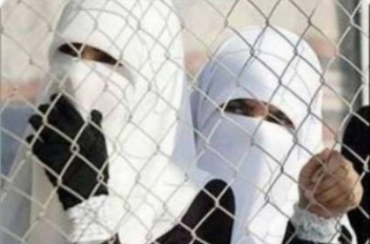 أسيرتان من العيزرية وبيت لحم في معتقل "الدامون" تشتكيان تعمد اهمال أوضاعهما الصحية