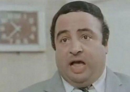 بالصور – نجل الراحل يونس شلبي يصدم الجمهور بشبهه لوالده.. تعرفوا عليه