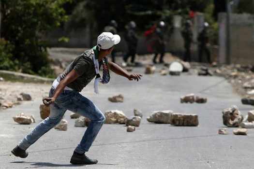 مواجهات مع الاحتلال في بلدة الرام شمال القدس