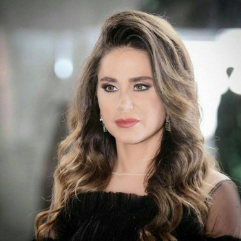&rlm;ديمة قندلفت مشتاقة الى والدها .. "كان سندي والداعم لي
