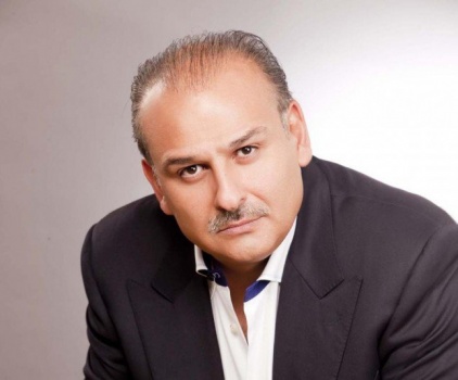 &rlm;موجة برد تجمع باسل خياط ،جمال سليمان و كاريس بشار..