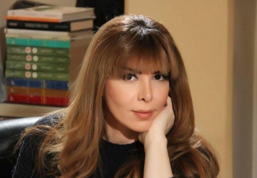 &rlm;عبير شمس الدين: هذا سبب رفضي  باب الحارة ولن أعود لزوجي..