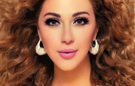 ابن ميريام فارس يحتفل بعيد زواجها الثانى على “إنستجرام”