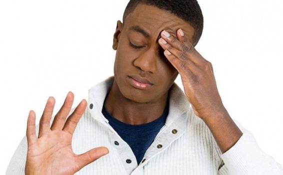 كيف تتخلص من الصداع في 5 دقائق؟!