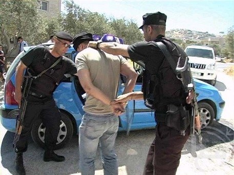 الشرطة تقبض على شخص لقيامه ببيع مركبة مستأجرة