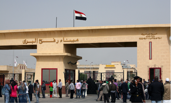 تمديد فتح معبر رفح حتى يوم غد الثلاثاء