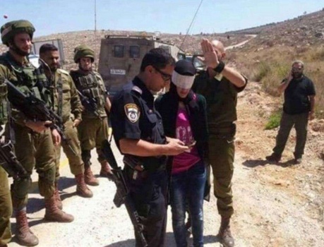 الاحتلال يعتقل فتاتين قاصرتين من القدس