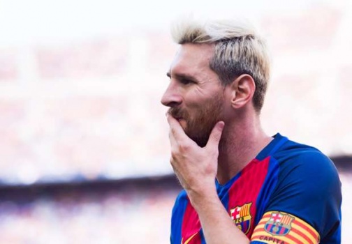 الاتحاد الأرجنتيني يعتذر لبرشلونة عن تصريحات باوزا حول ميسي!