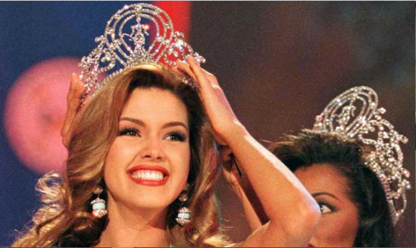 ترامب يدعو لمشاهدة «شريط جنسي» لملكة جمال سابقة