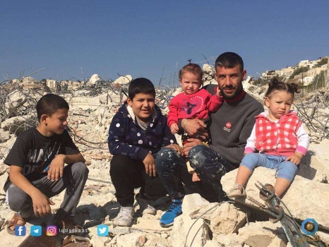 الاحتلال يهدم 4 شقق سكنية ويُشرّد 30 مواطنا بالقدس