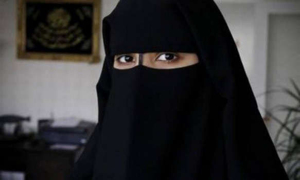 غيرت ملامحها لمدة 10 سنوات بعد قتل زوجها