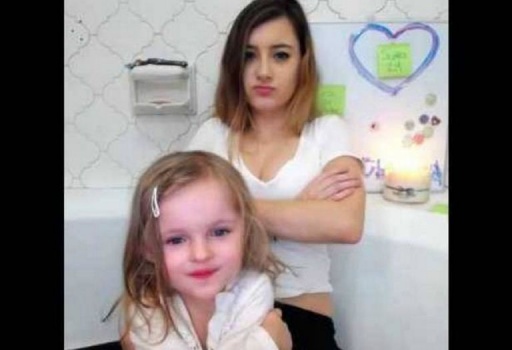 بالفيديو: كرستينا صديقة &ldquo;أبو سن&rdquo; محرجة بسبب شقيقتها !