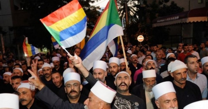إسرائيل تكافئ قتلى جيشها من الدروز بهدم منازلهم